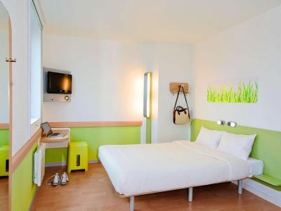 ibis budget Bordeaux Centre Bastide - 3
