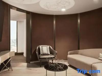 JW Marriott Parq - 175