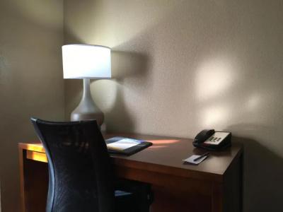 Comfort Inn & Suites near Kino Sports Complex - 50