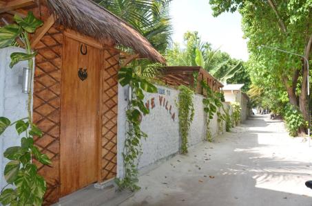 Dive Villa Thoddoo - 18