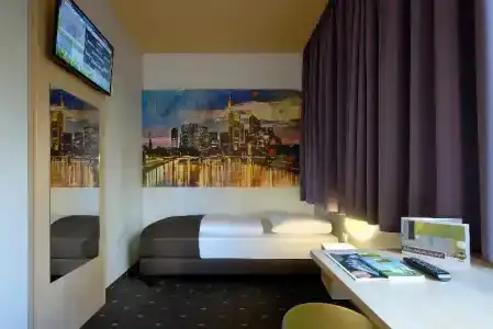 b&b Frankfurt City-Ost - 23