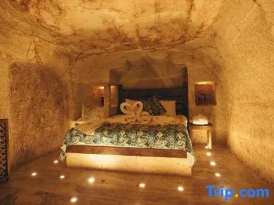 Tale Cave In - 143