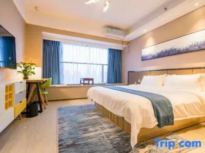 Xinyang City Celebrity - 73