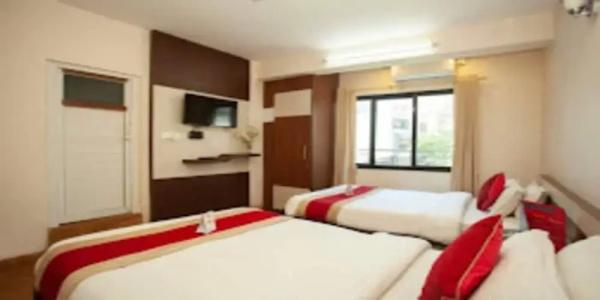 Oyo 219 Royal Kusum - 16
