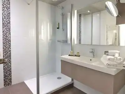 Best Western Plus Metz Technopole - 90