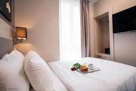 Hôtel Univers - 39