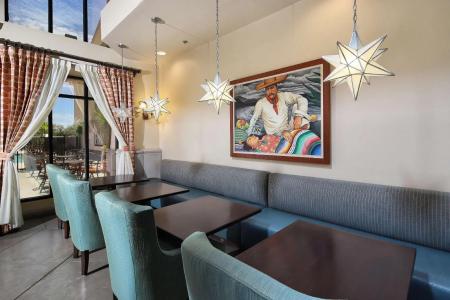 Hampton Inn & Suites Tucson Mall - 23