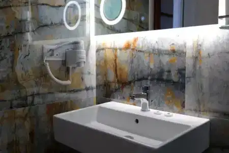 Oceanic Overview Suites - 43
