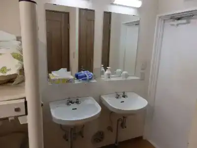 Backpacker's Mini House - 6