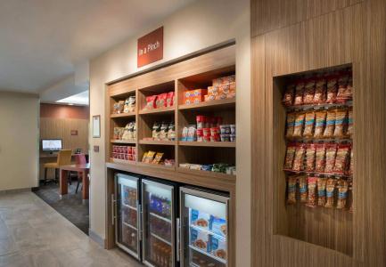 TownePlace Suites by Marriott Kanata - 16