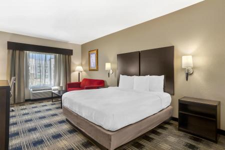 Best Western Plus Heritage Inn - 71