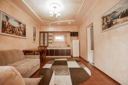 RedHouse - 228