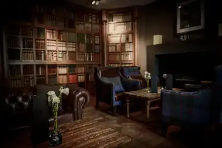 The Raeburn - 16