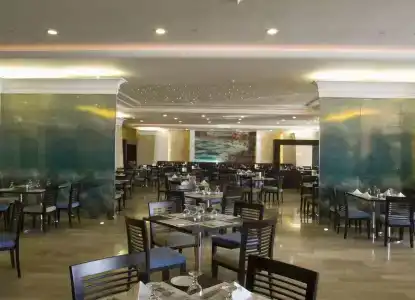 Dead Sea Marriott & Spa - 9