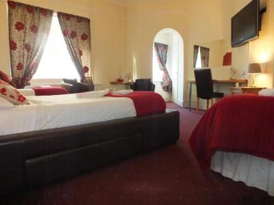 Chester House - 6