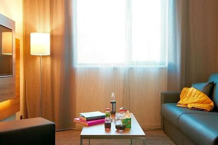 Moxy Berlin Ostbahnhof - 71