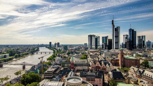 Ruby Louise Frankfurt - 43
