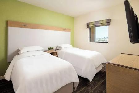 Sheraton Carlsbad Resort & Spa - 103