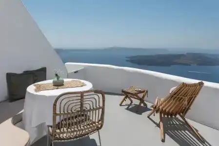 Cocoon Suites - 143