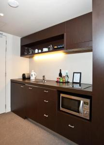 Rydges - 38
