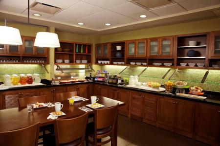 Embassy Suites - 25