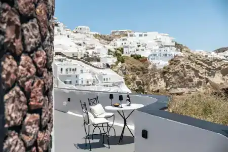 Pearl of Caldera Oia - Boutique by Pearl Collection - 173