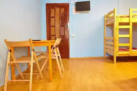 Happy Hostel - 3
