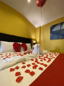 Roy Otel Akçay - 98