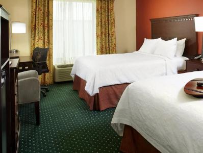 Hampton Inn & Suites/St. Petersburg-Ulmerton Road - 34