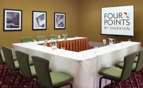 Four Points by Sheraton Downtown - 16