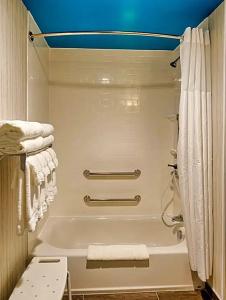 Park Inn by Radisson, SC - 27