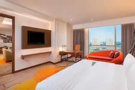 Le Meridien - 122