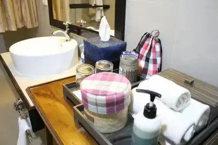 Nan Boutique - 10