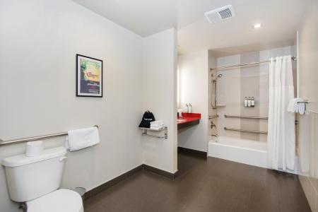 Best Western Plus Dragon Gate Inn - 47