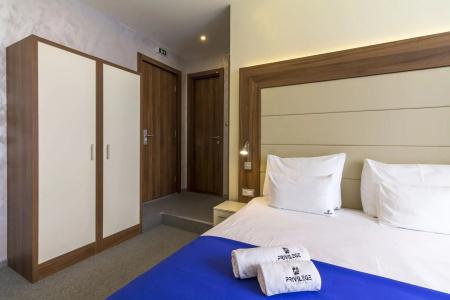 Privilege Suites by Central Park - 4