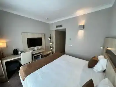 Best Western Royal Centre - 71