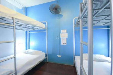 OYO 1054 Phuket Backpacker Hostel - 42