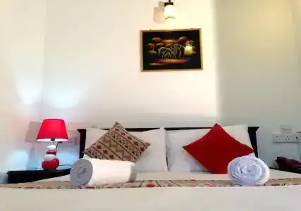 Kandy Moon Hills - 2