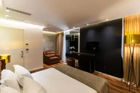 La Suite Boutique - 171
