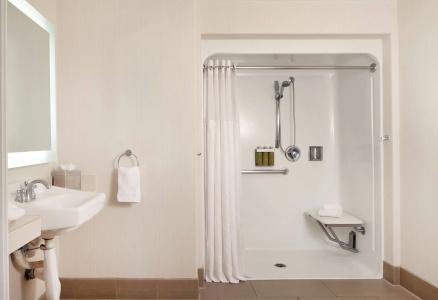 Hilton Scotts Valley - 8