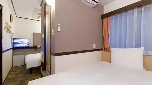 Toyoko Inn Shin-Osaka Chuo-guchi Honkan - 51