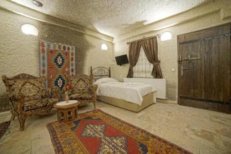 Safran Cave - 122