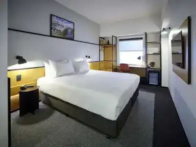 ibis Tainui - 44