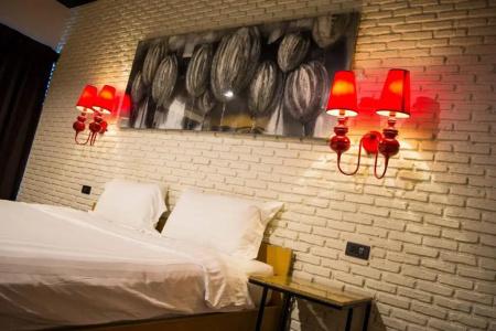 Diary Suite - 24