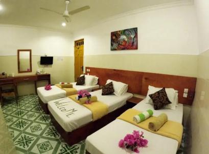 Adroit Beach Inn - 27
