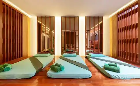 Khaolak Bayfront Resort - 11