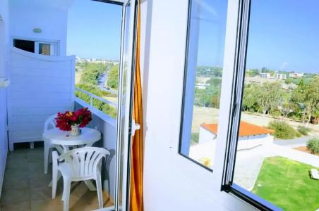 Mastorakis and Studios - 107