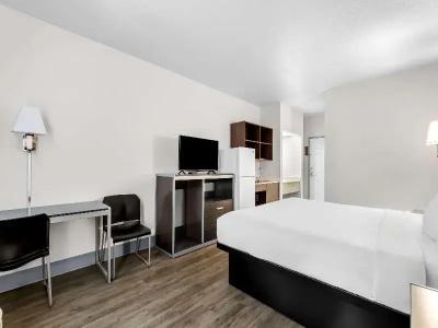 Americas Best Value Inn - - 51