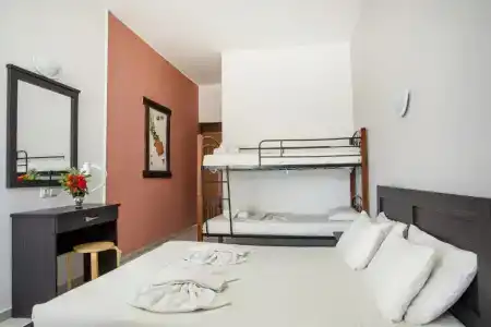 Loutanis - 46