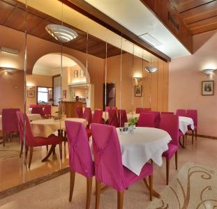 Best Western San Giusto - 25